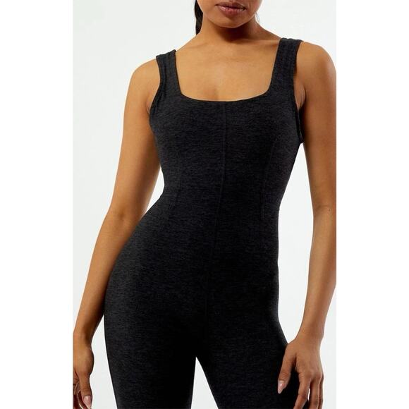 Fabletics Heatherflex Kick Flare Jumpsuit In Charcoal Sz M Square Neck Build In - Picture 5 of 15